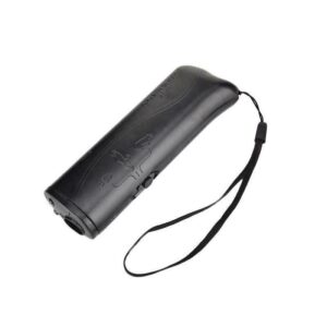 Aparat impotriva cainilor agresivi si pentru dresaj cu ultrasunete negru, functie de lanterna, acumulator inclus