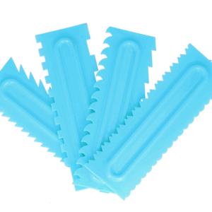 Set 4 raclete tort din plastic, 8 modele diferite