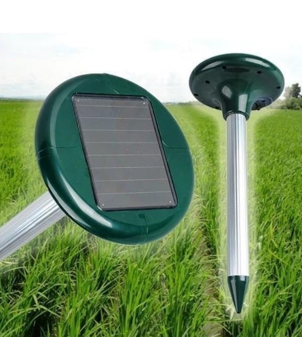 Set 2 aparate pentru alungarea cartitelor cu incarcare solara - Dispozitiv ultrasonic - imagine 2