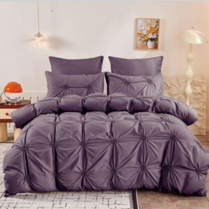 Lenjerie de Pat 6 Piese Finet Inimi Brodate | Mov | Cearceaf Pilota 200x230 Fermoar | Pat 250x270 | 4 Fete Perna | 130 GSM